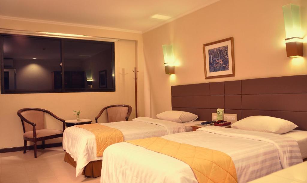 Hotel Gajahmada Понтіанак Номер фото